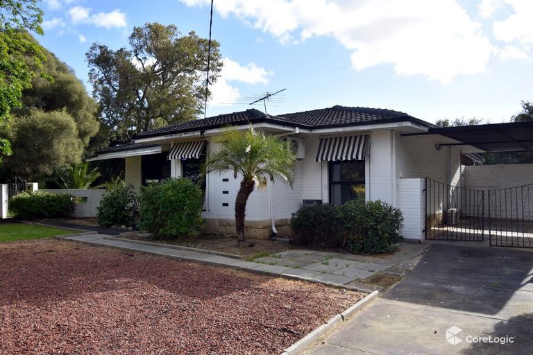 3 bedrooms House in 5 Earl Court CALISTA WA, 6167