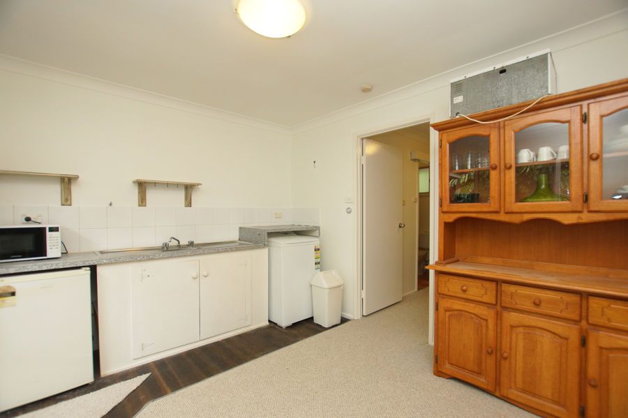 1 bedrooms Studio in 3/35 Antaries Avenue COFFS HARBOUR NSW, 2450