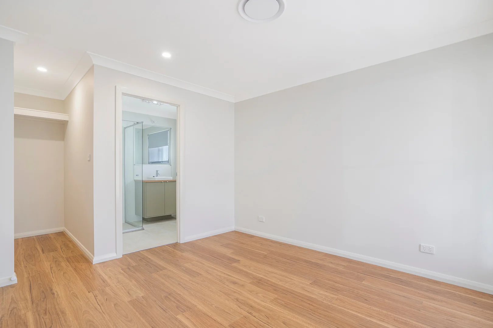 Additional image 6 of 37 Outrigger Dr, Teralba NSW 2284