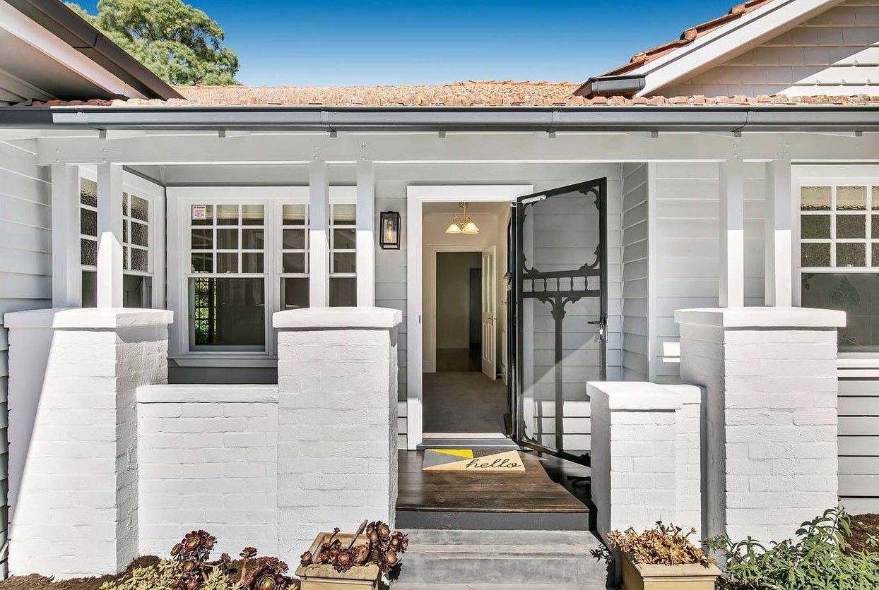 3 bedrooms Townhouse in 2/140 Through Road CAMBERWELL VIC, 3124