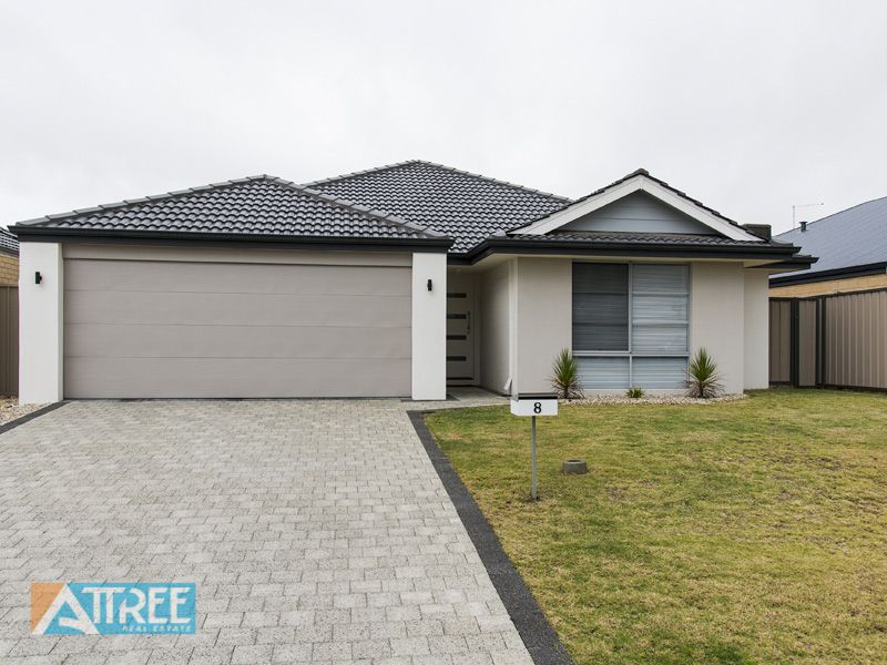 8 Passendale Crescent, Piara Waters WA 6112, Image 0