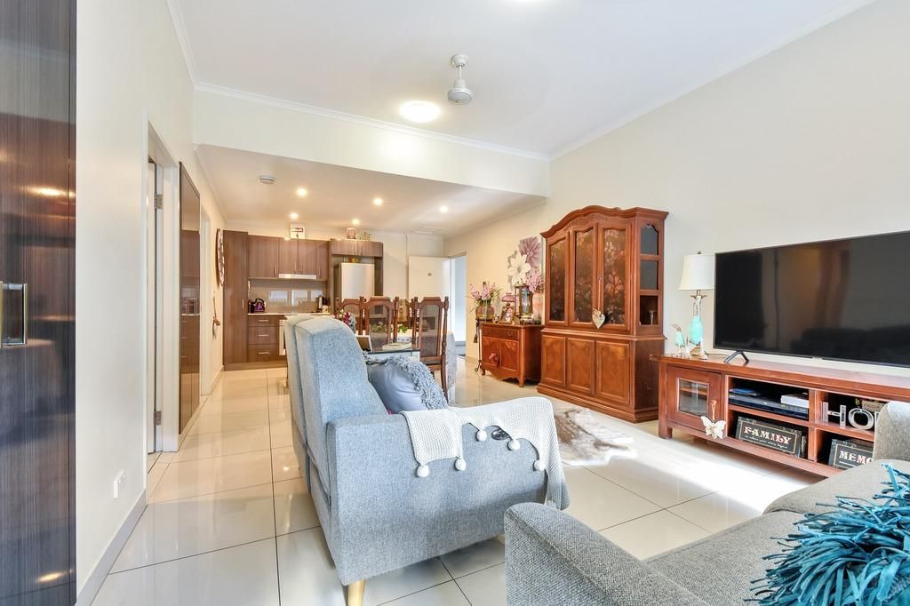 27/25 Fairweather Crescent, Coolalinga NT 0839, Image 2