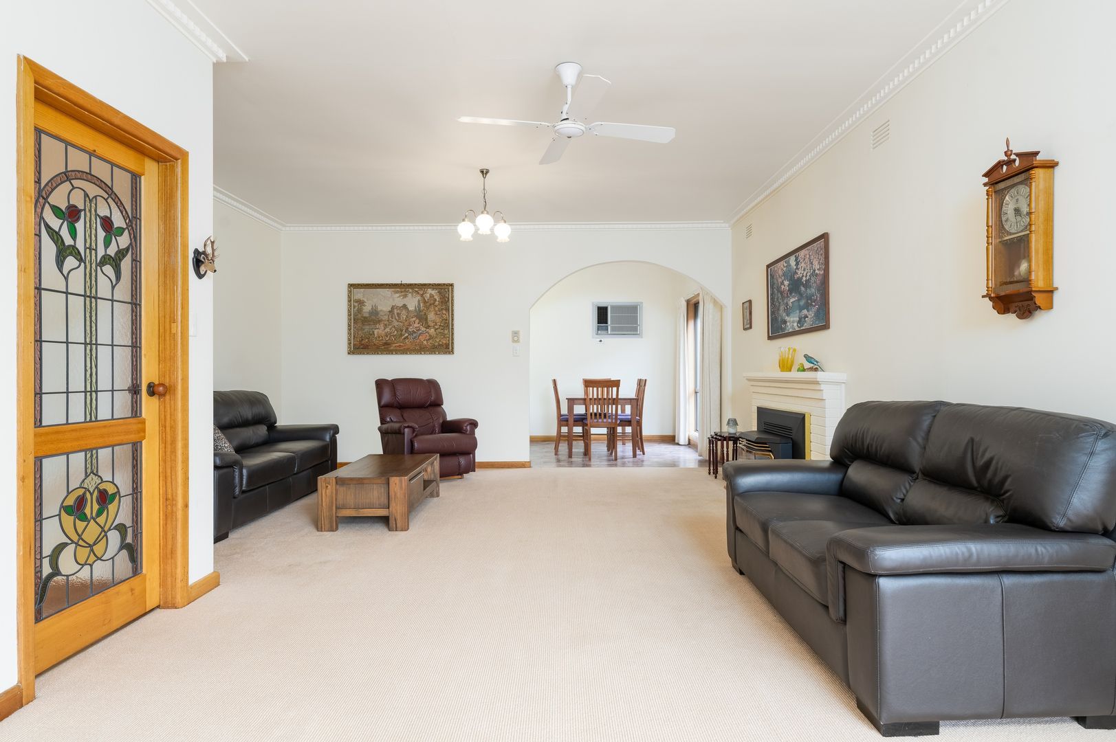 6 Tyrone Street, Hamlyn Heights VIC 3215, Image 2