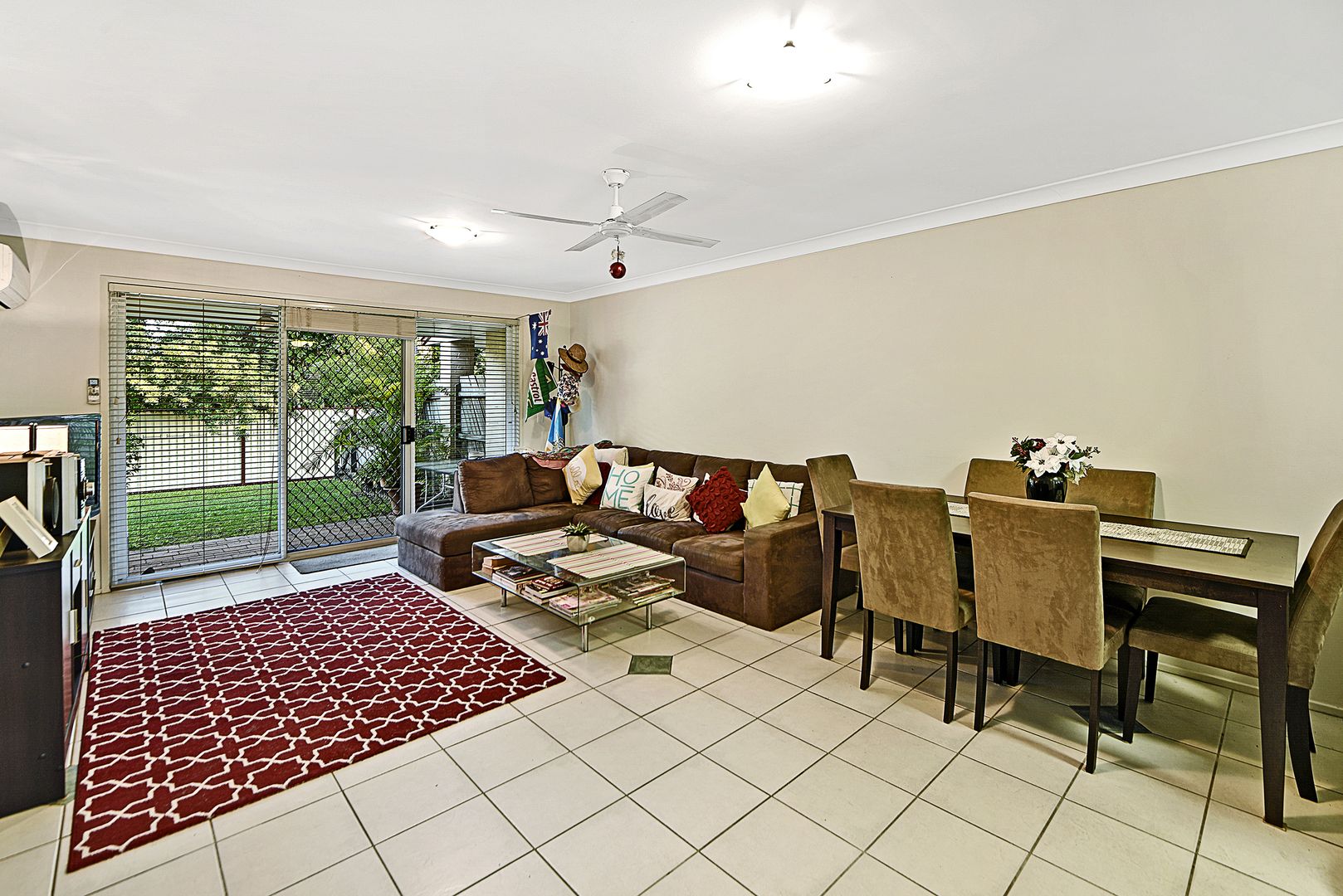 63 'Sun Village' 128 Benowa Road, Benowa QLD 4217, Image 1