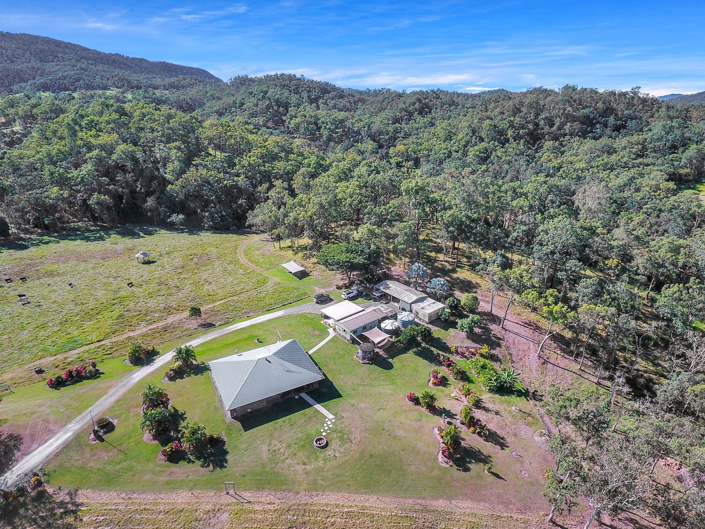 4 bedrooms Rural in 108 Coynes Road MOUNT MARTIN QLD, 4754