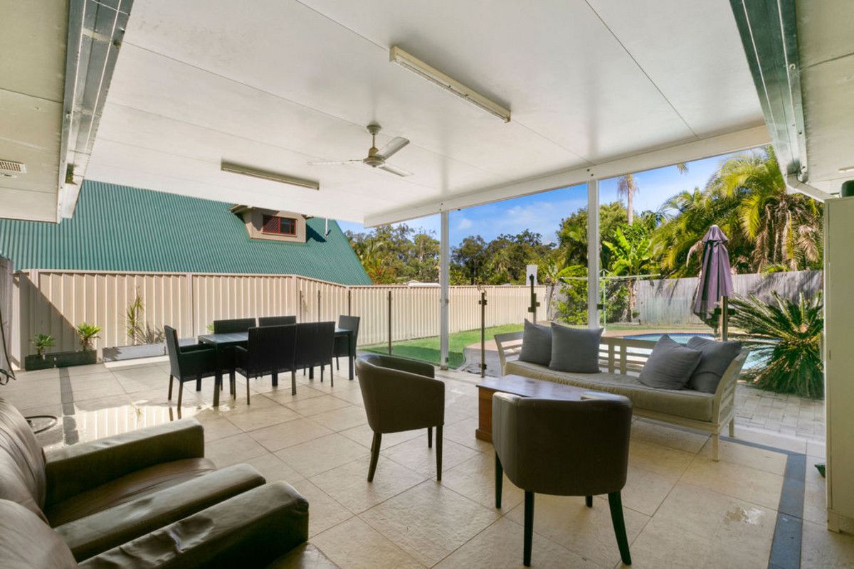 3 Kenneth Drive, Highland Park QLD 4211, Image 2