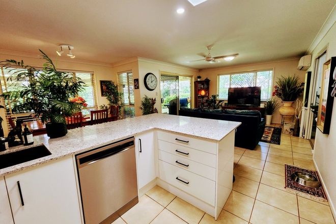 Picture of 8 Parkway Drive, HIGHFIELDS QLD 4352