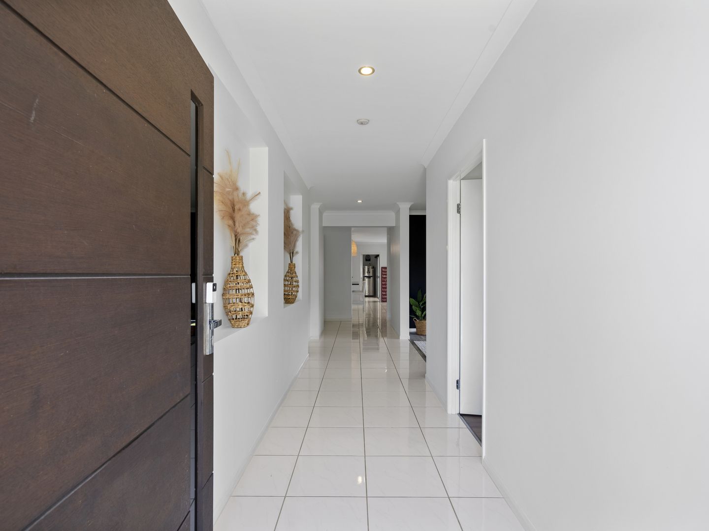 176 Marina Boulevard, Banksia Beach QLD 4507, Image 2