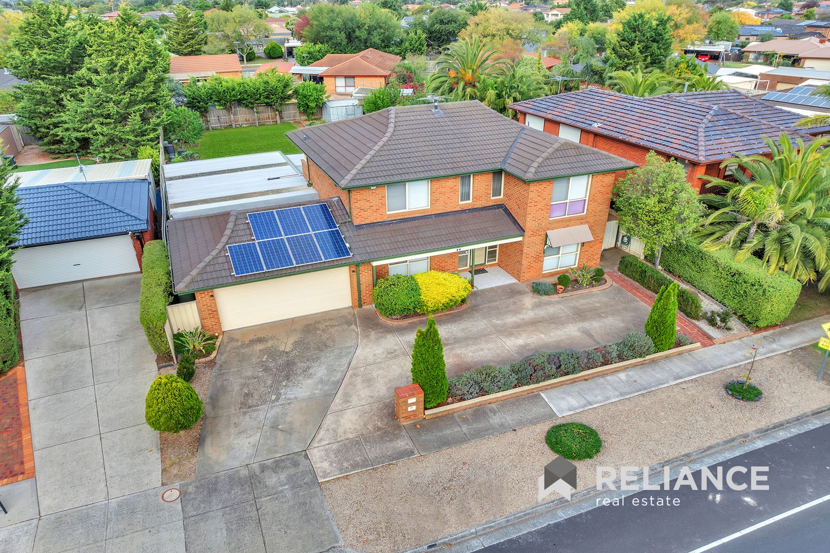 16 Dowling Avenue, Hoppers Crossing VIC 3029, Image 2