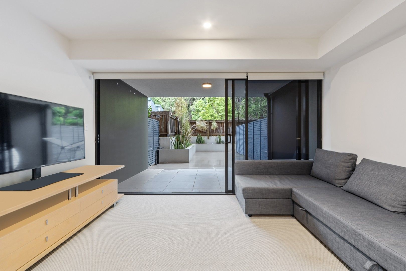 1 bedrooms Apartment / Unit / Flat in 2109/35 Burdett Street ALBION QLD, 4010
