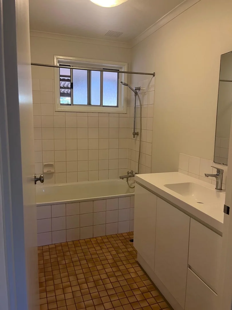 Additional image 4 of 34 Allambi Way, Tom Price WA 6751