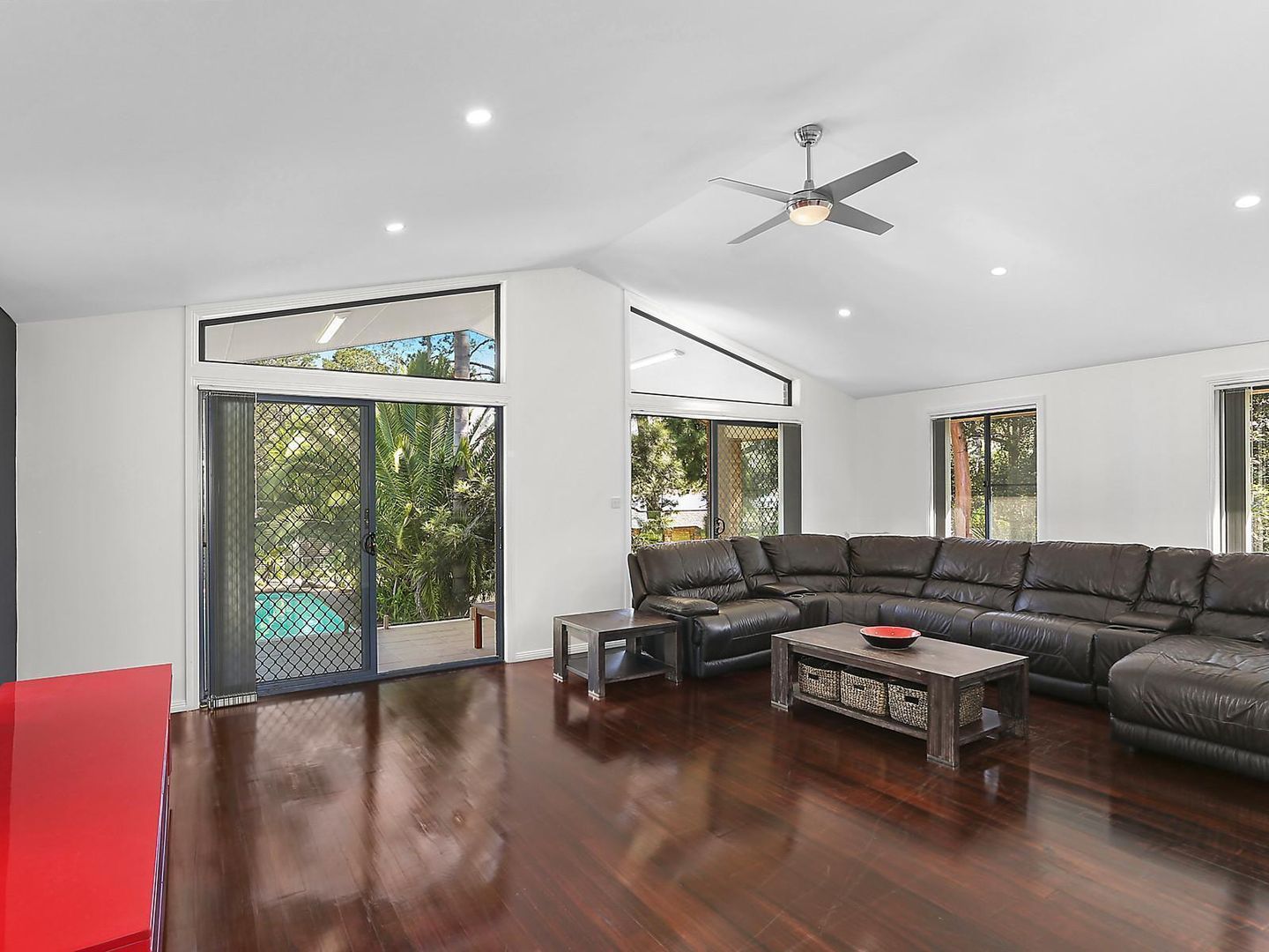 12 Kingdon Parade, Long Point NSW 2564, Image 2