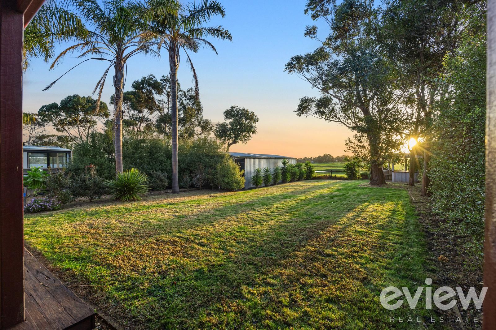 27 Bayview Avenue, Tenby Point VIC 3984, Image 2