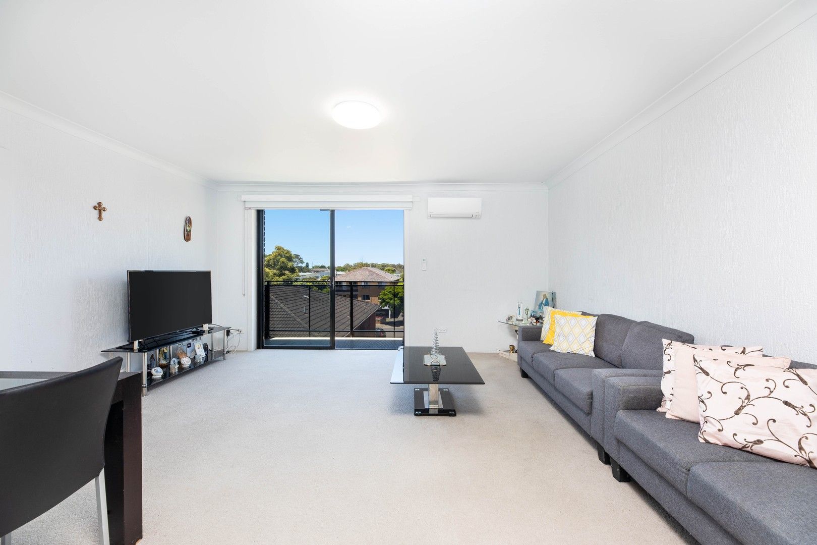 16/45 Hamilton Road, Fairfield NSW 2165, Image 0