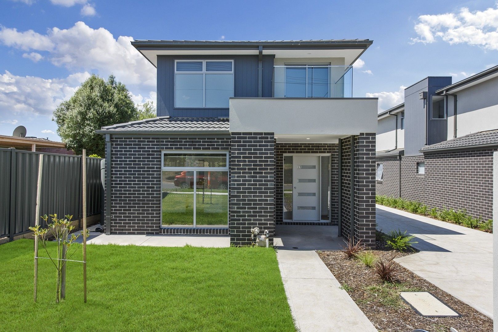 3 bedrooms House in 1/34 Albert Road SYDENHAM VIC, 3037