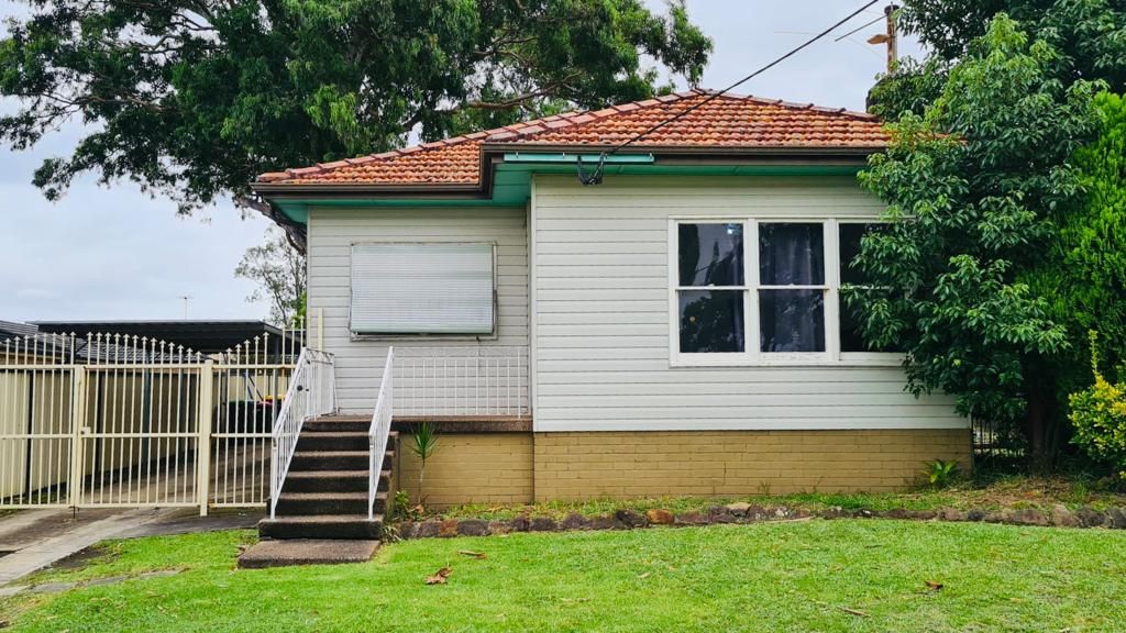 14 Jewelsford Rd, Wentworthville NSW 2145 House For Rent 600 Domain