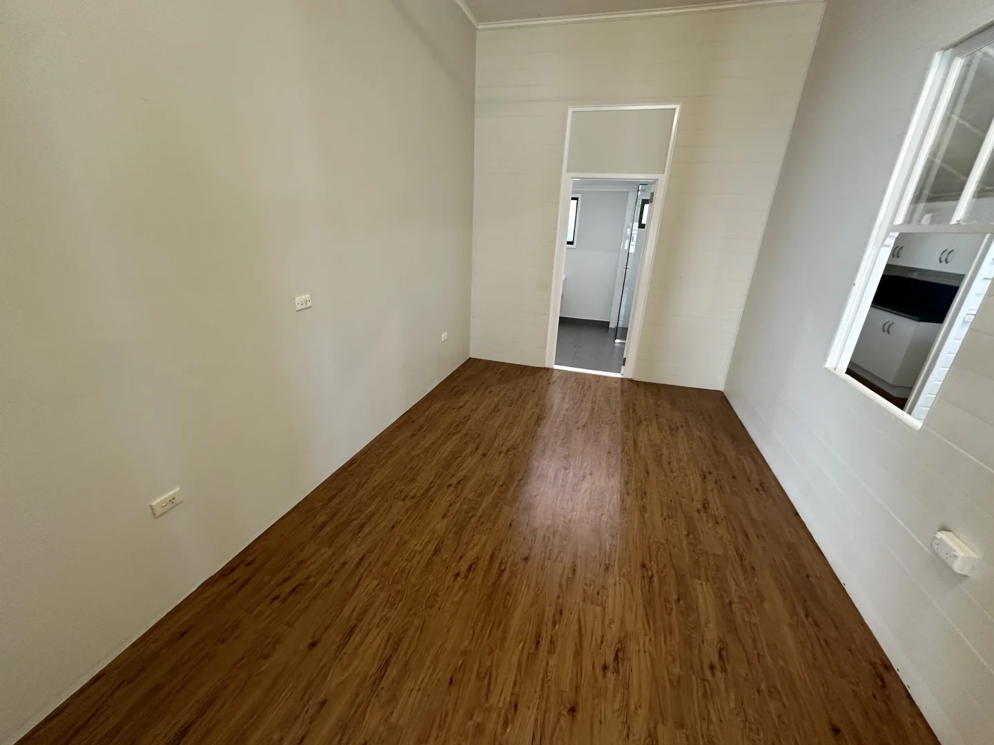 Additional image 5 of 2/53 Tully Street, South Townsville QLD 4810