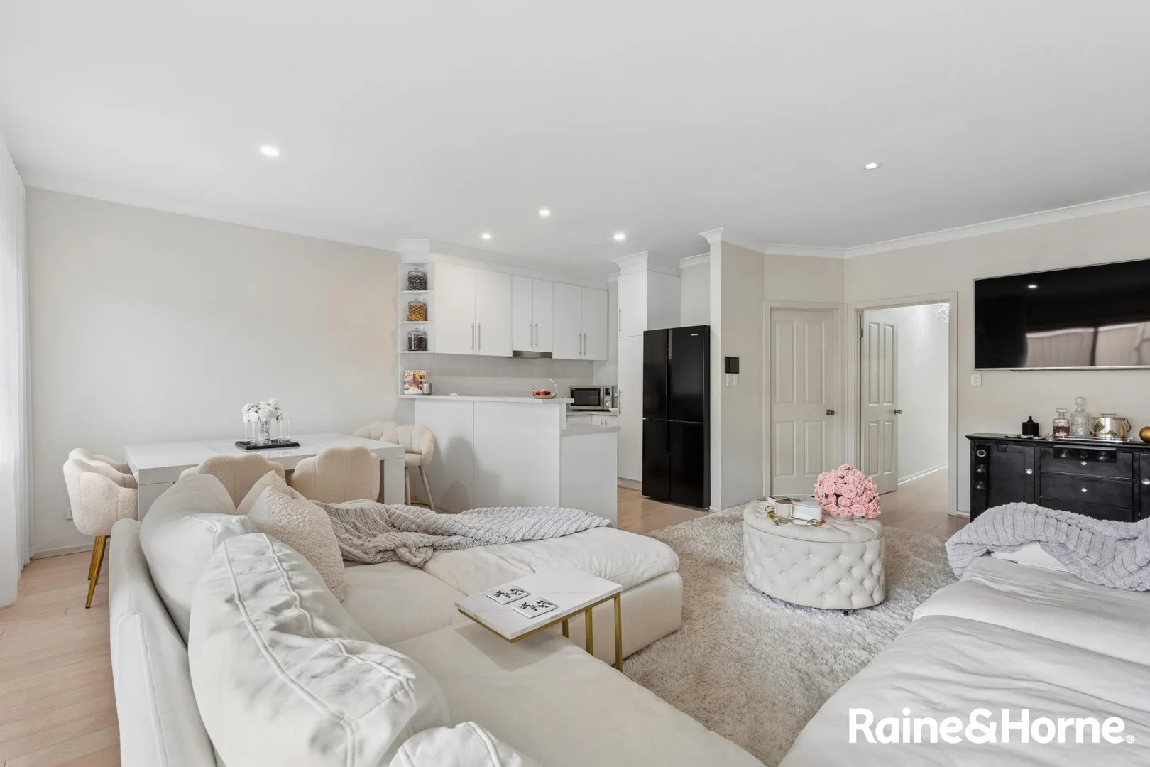 Additional image 9 of 2/1B Larkdale Crescent, O'Halloran Hill SA 5158