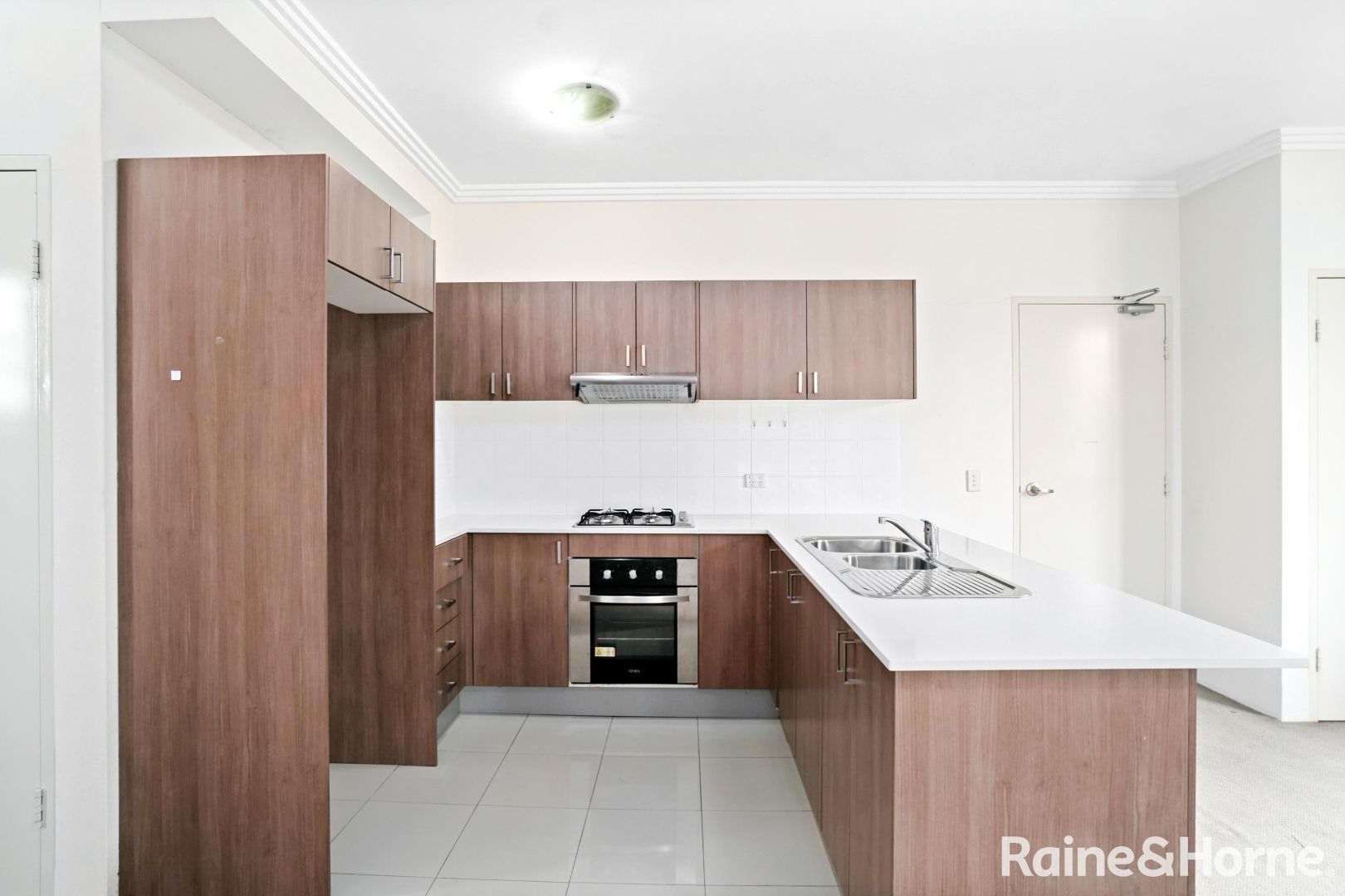 8/711 Putland Street, St Marys NSW 2760 Apartment For Rent 430