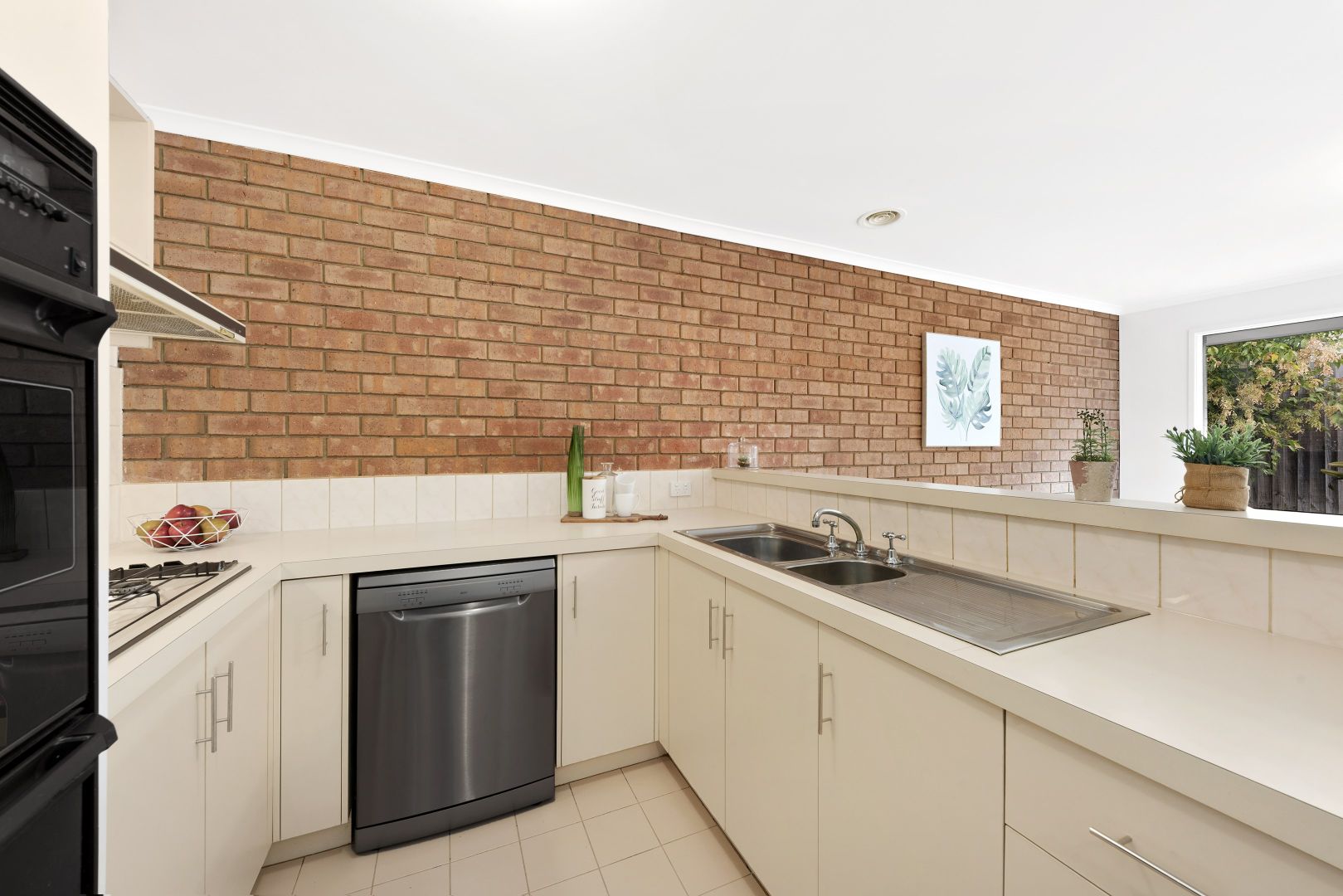 3/46 Scoresby Road, Bayswater VIC 3153, Image 2