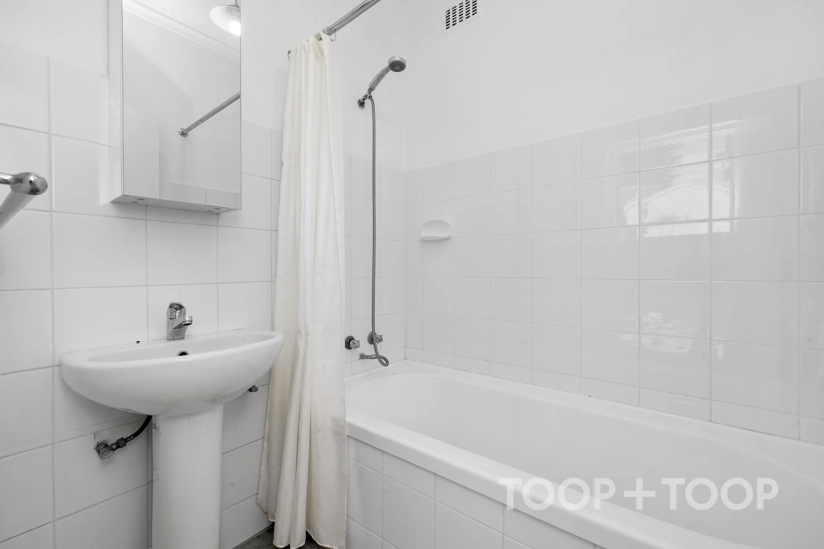 Additional image 4 of 118 Sussex Street, North Adelaide SA 5006