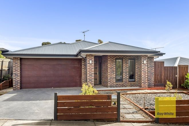 Picture of 3 Ruxton Crt, BANNOCKBURN VIC 3331