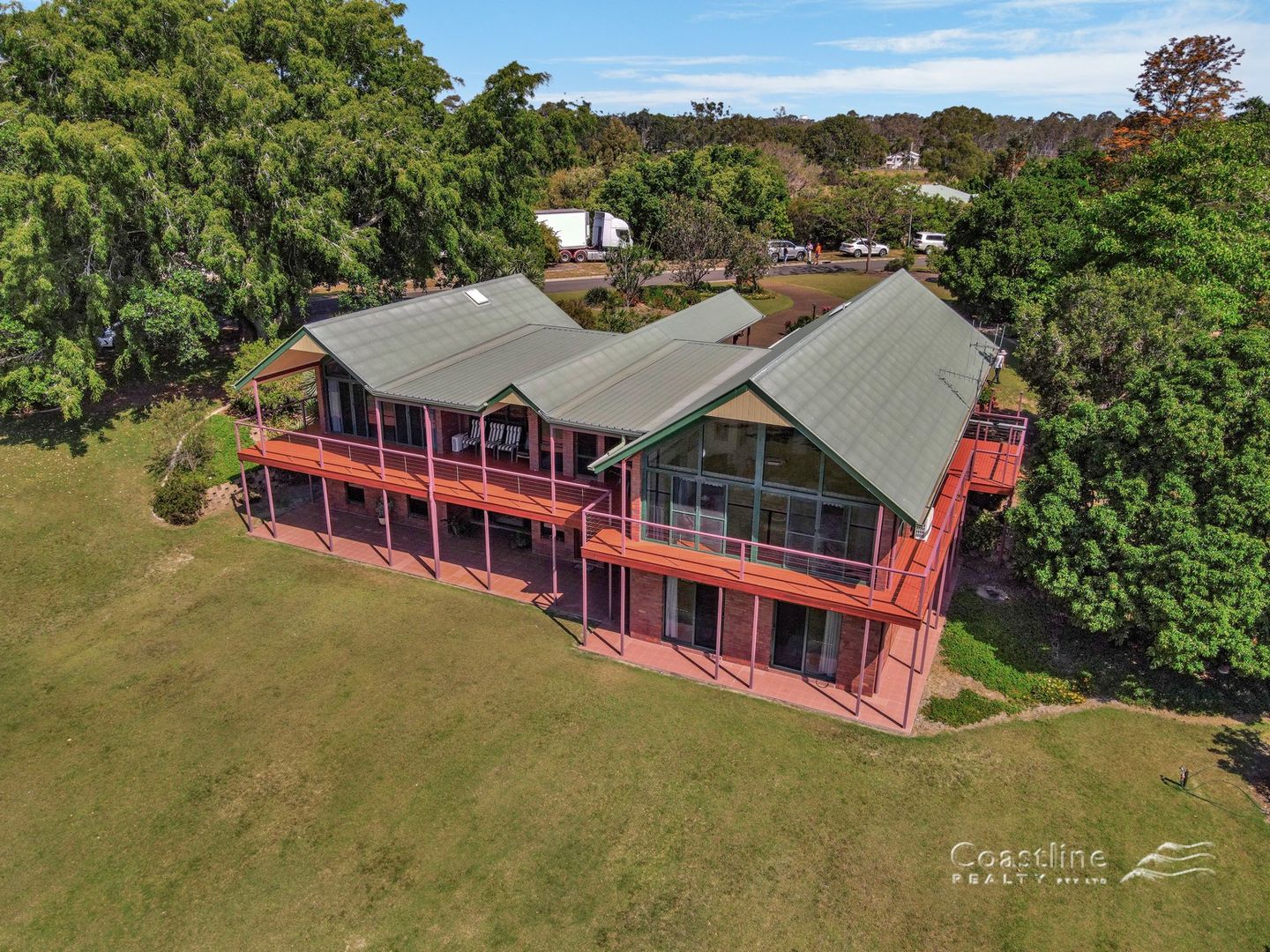 2 Parkview Terrace, Bundaberg North QLD 4670, Image 1