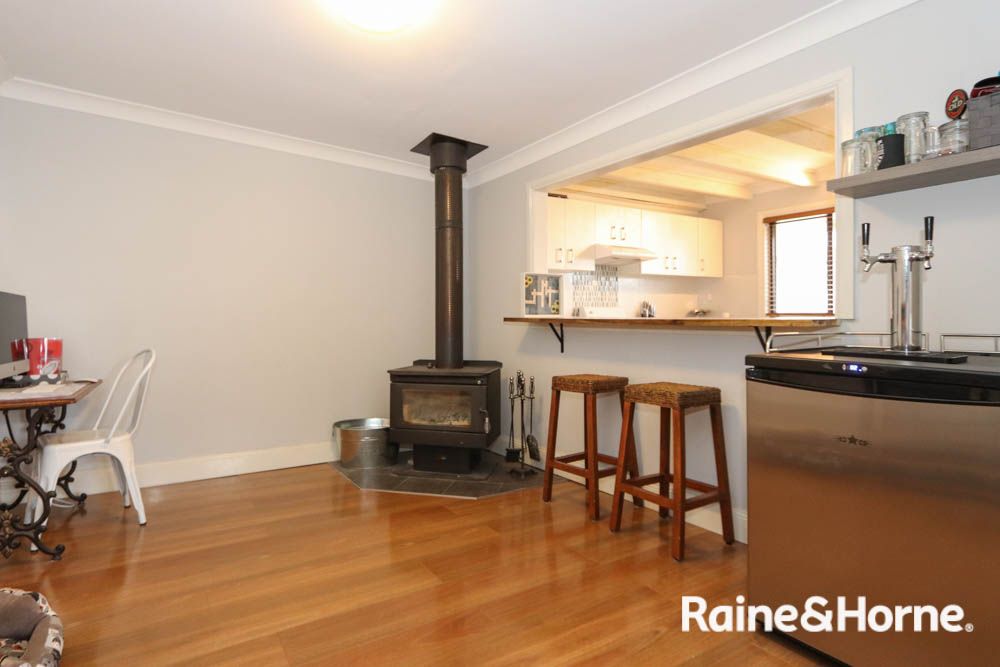 29 Lambert Street, Bathurst NSW 2795, Image 2