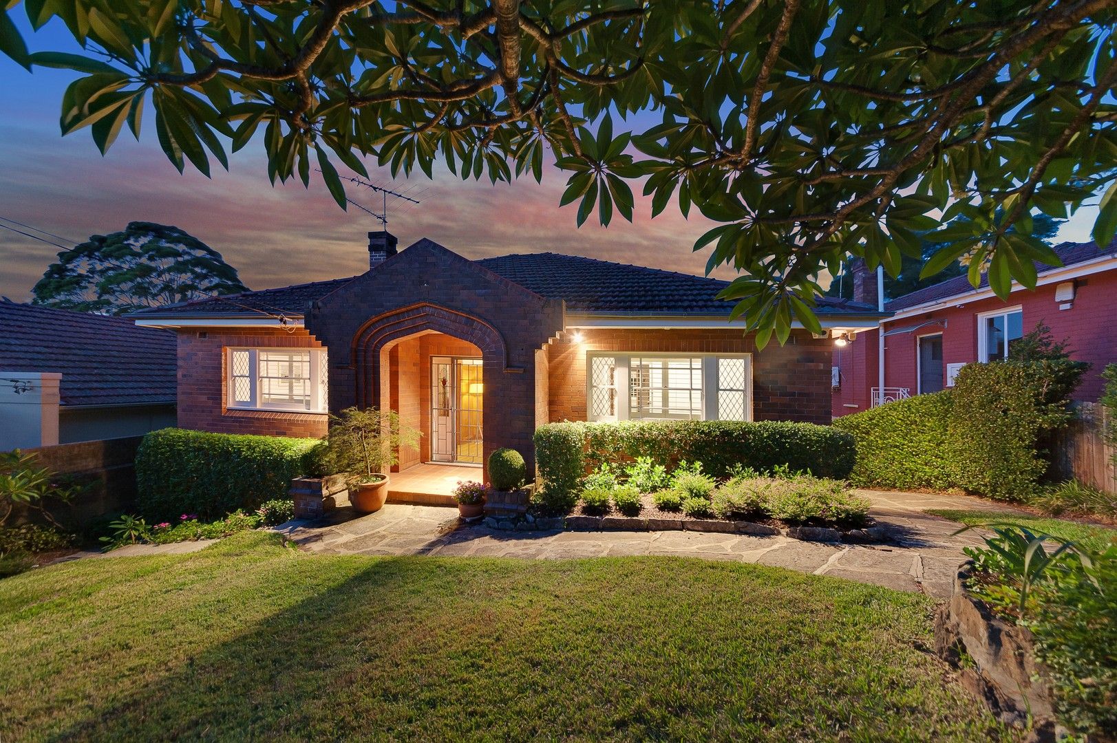 4 bedrooms House in 109 Kameruka Road NORTHBRIDGE NSW, 2063