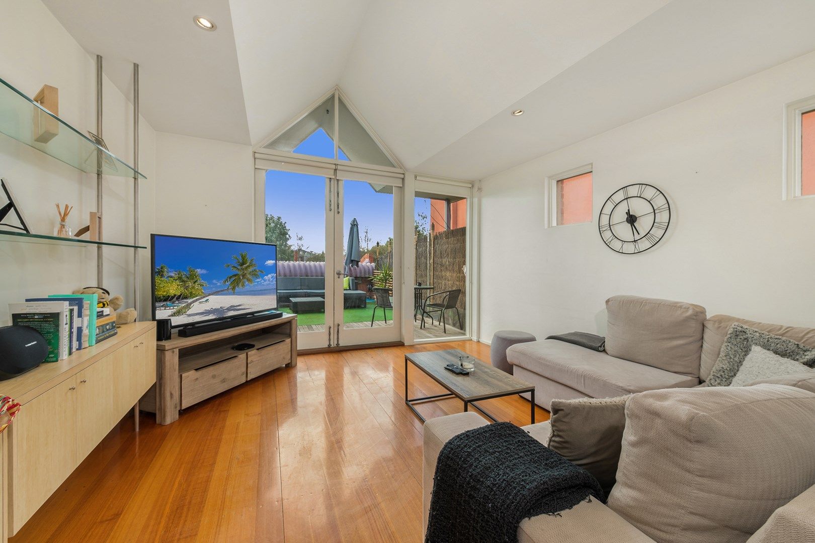 3 bedrooms House in 303 Wattletree Road MALVERN EAST VIC, 3145