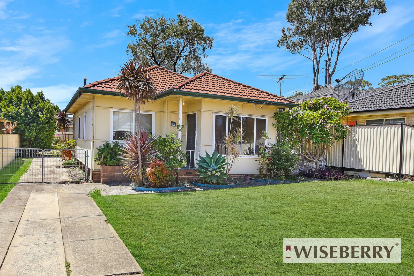 14 Beaconsfield Street, Revesby NSW 2212, Image 0