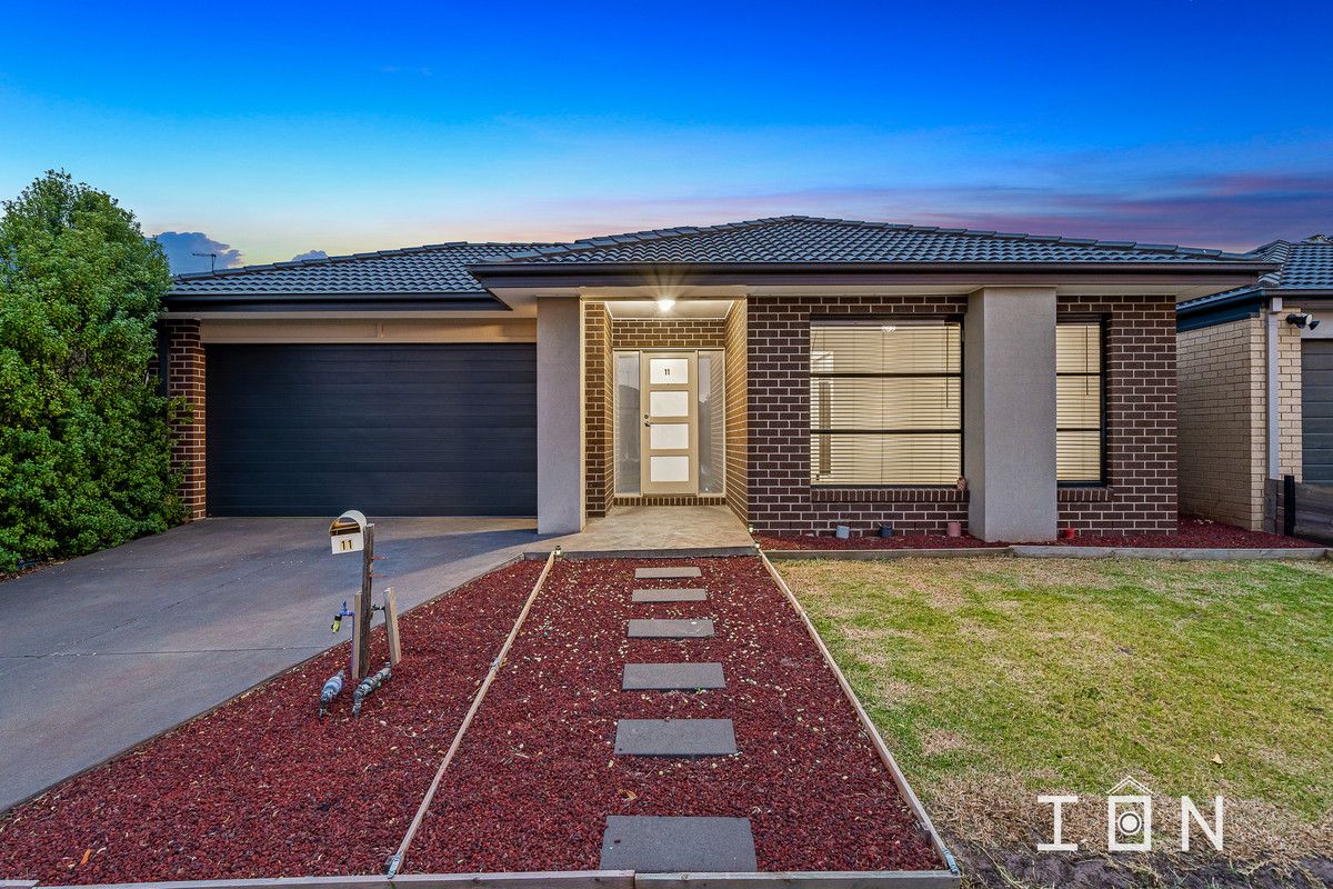 11 Firebird Street, Cranbourne East VIC 3977, Image 0