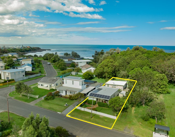 22 Eastbourne Avenue, Culburra Beach NSW 2540