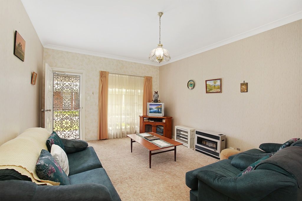 Villa 3/5 Regreme Road, PICTON NSW 2571, Image 1