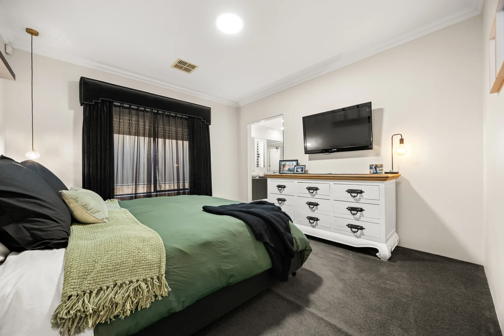 Additional image 16 of 4 Salubris Street, Carramar WA 6031