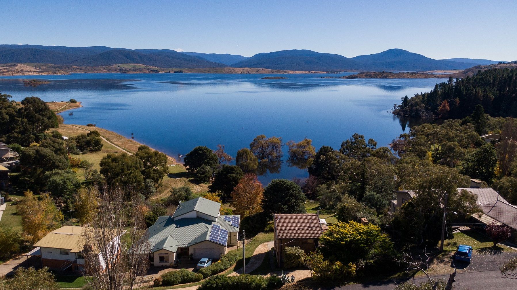 21 Rushes Bay Avenue, East Jindabyne NSW 2627, Image 2