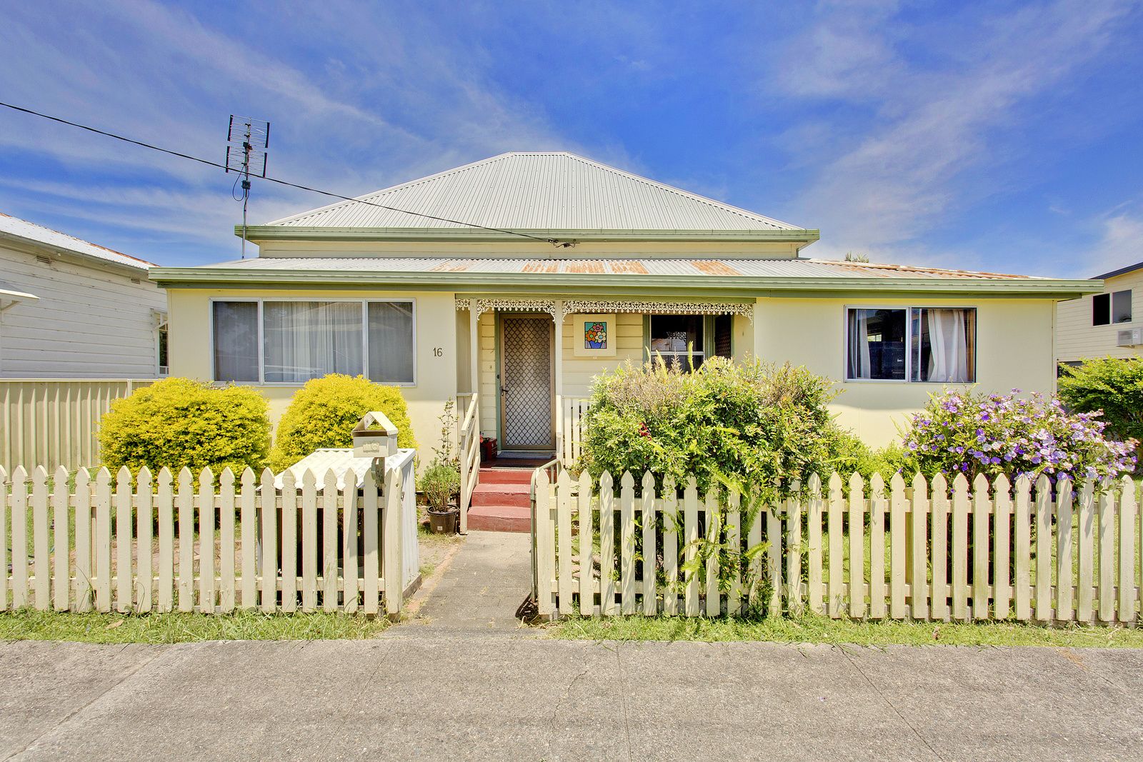 16 Main Street, Smithtown NSW 2440, Image 0