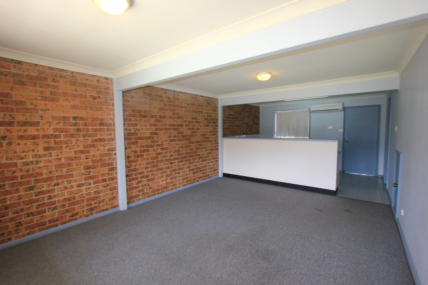 2/2 Simpson Terrace, Singleton NSW 2330, Image 0