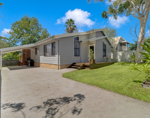 36 Dale Avenue, Chain Valley Bay NSW 2259