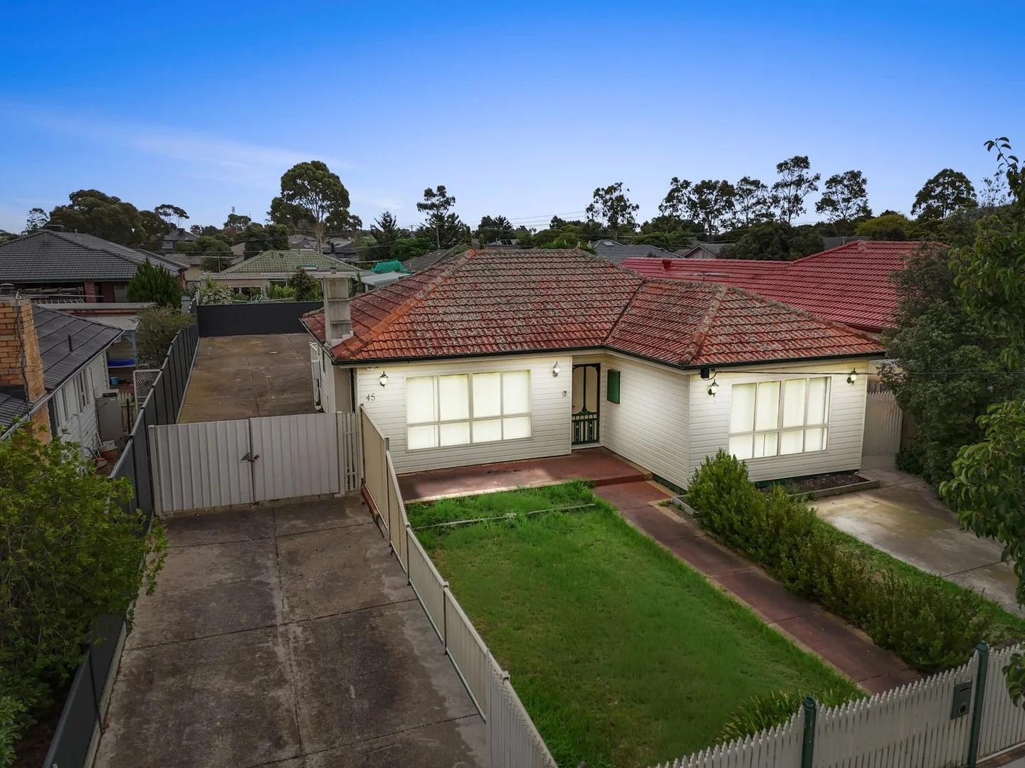 45 Welwyn Parade, Deer Park VIC 3023