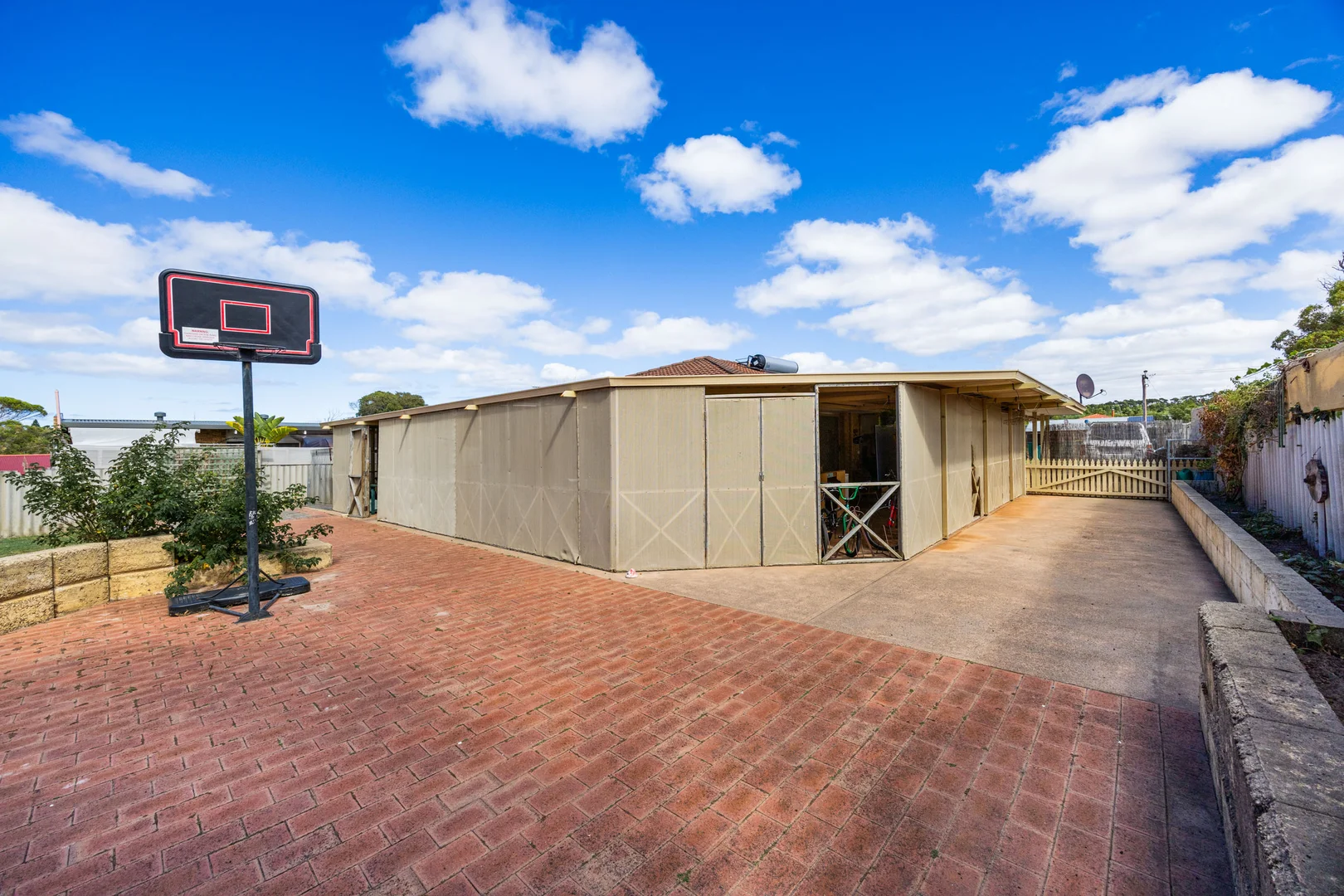 Additional image 4 of 32 Whidby Street, Orana WA 6330