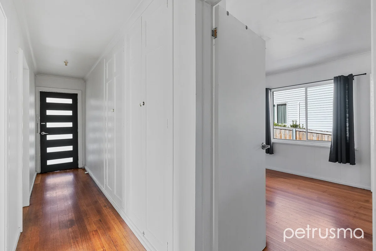 Additional image 5 of 1/18 La Perouse Street, Warrane TAS 7018