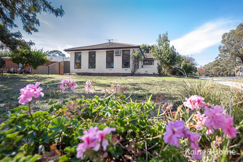 2 Buvelot Place, Sunbury VIC 3429, Image 1