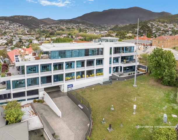 4/20 Ellerslie Road, Battery Point TAS 7004