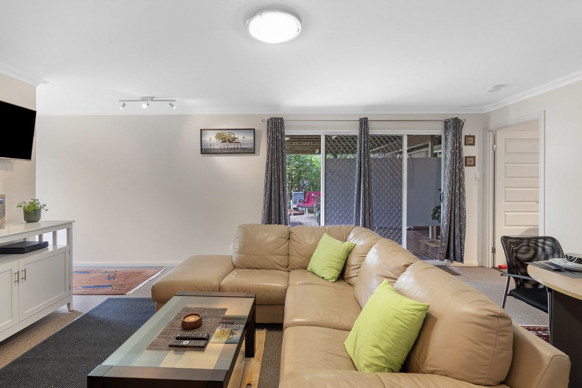 2/27 Reinhold Crescent, Chermside QLD 4032, Image 1