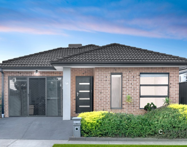 64 Moor Park Drive, Craigieburn VIC 3064