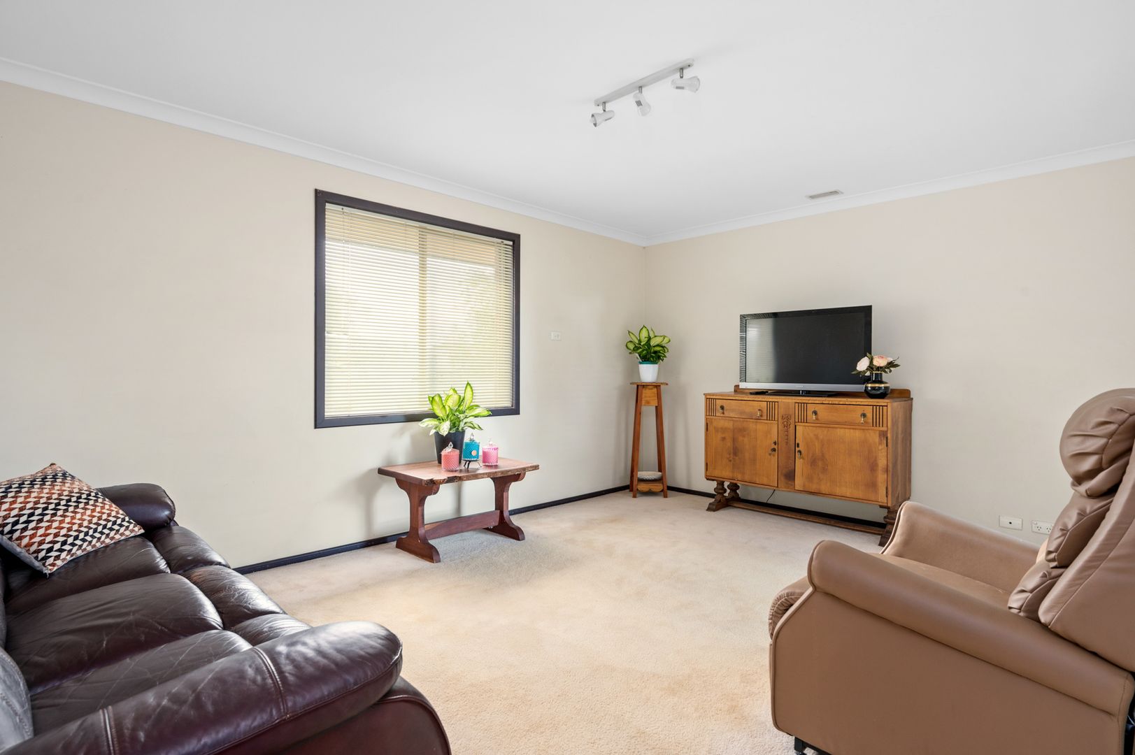 90 Graeme St, Hannans WA 6430, Image 2