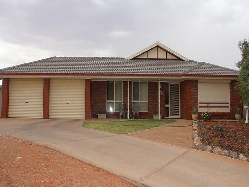 18 Melaleuca Court, Roxby Downs SA 5725, Image 0