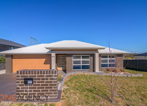 17 Camellia Place, Orange NSW 2800