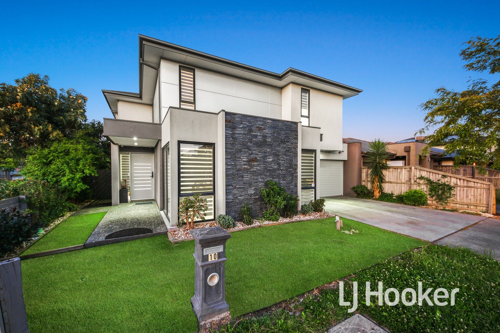 10 Dedina Walk, Dandenong VIC 3175, Image 0